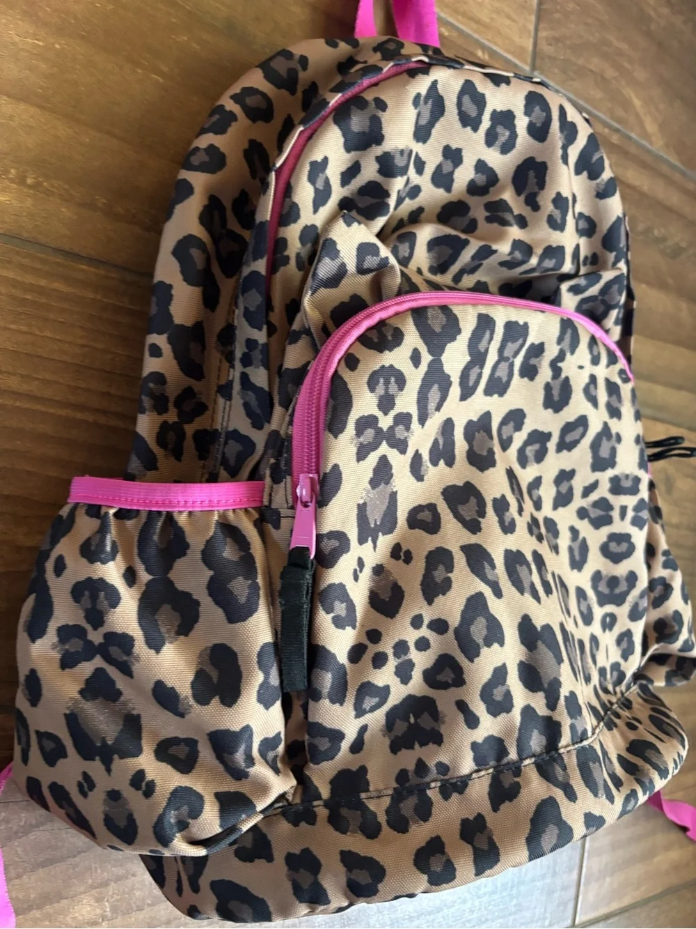 GAP fun leopard
